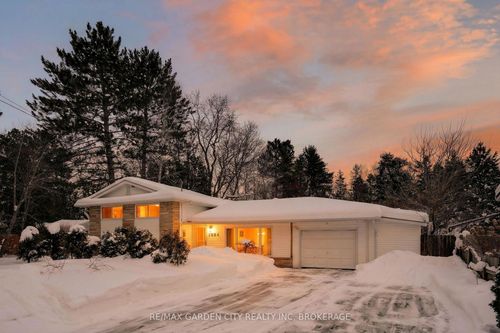 4864 Michelle Dr, Hanmer, ON, P3P1G9 | Card Image