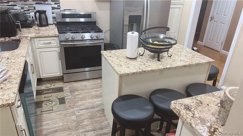 1-228 N 7th Ave, Mount Vernon, NY, 10550-2086 | Card Image