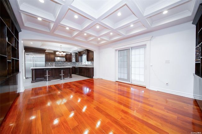 26-25 211 Th St, House other with 5 bedrooms, 7 bathrooms and null parking in Bayside NY | Image 14