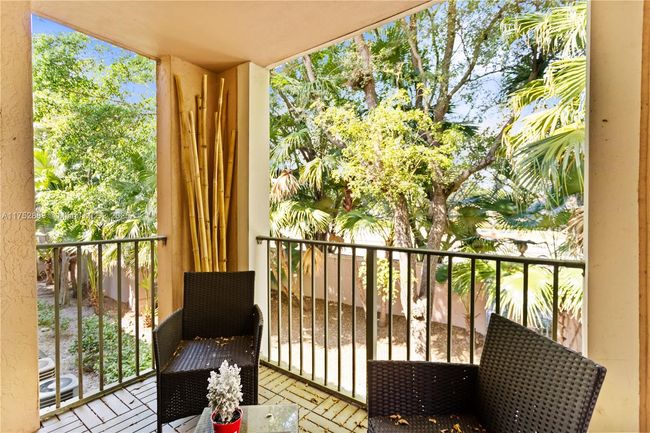 APT-204 - 12106 Saint Andrews Pl, Condo with 2 bedrooms, 1 bathrooms and null parking in Miramar FL | Image 5