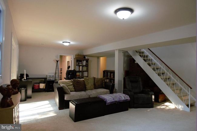 6403 Limerick Ct, House other with 4 bedrooms, 3 bathrooms and null parking in SPRINGFIELD VA | Image 33