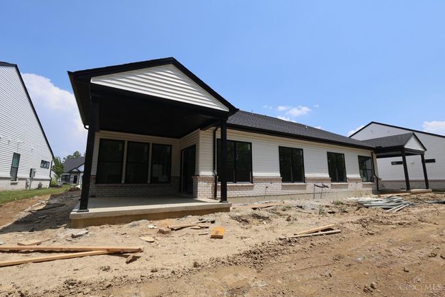 5713 White Pine Ln, House other with 3 bedrooms, 3 bathrooms and null parking in Fairfield Twp OH | Image 6