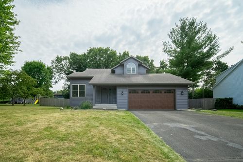 727 Rassbach St, Eau Claire, WI, 54701-7197 | Card Image