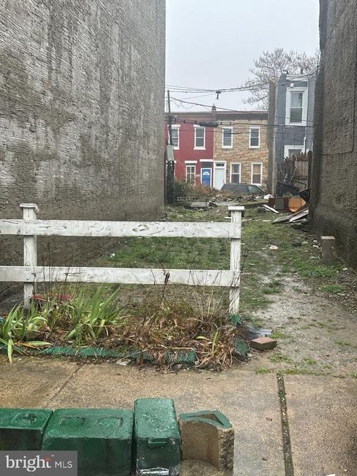1814 N Bucknell St, Philadelphia, PA, 19121-2033 | Card Image
