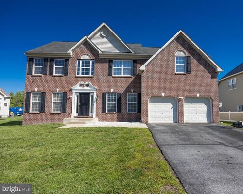 8 Bordeaux Blvd, NEWARK, DE, 19702-4546 | Card Image