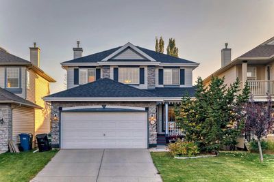 32 Rocky Ridge Close Nw, House detached with 4 bedrooms, 2 bathrooms and 4 parking in Calgary AB | Image 2