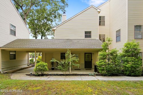 172 Lilac Ct, Jackson, NJ, 08527-2564 | Card Image