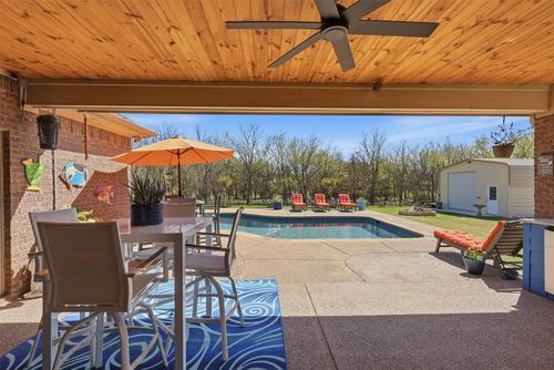 8258 Lax Dr, Fort Worth, TX, 76126-6300 | Card Image