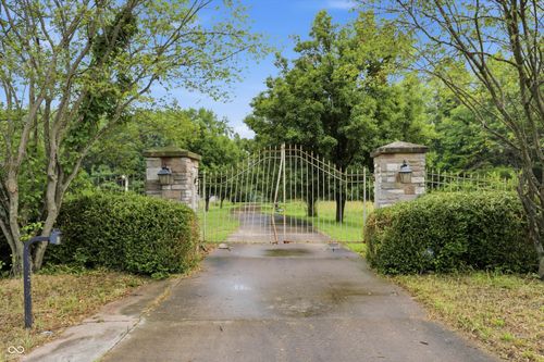 1577 E State Road 42, Center Point, IN, 47840-8302 | Card Image