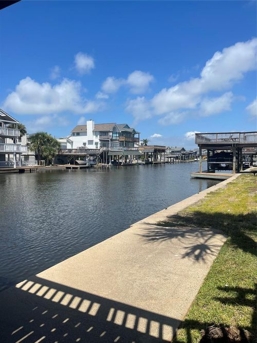 Lot 7 Jolly Roger, Galveston, TX, 77554 | Card Image