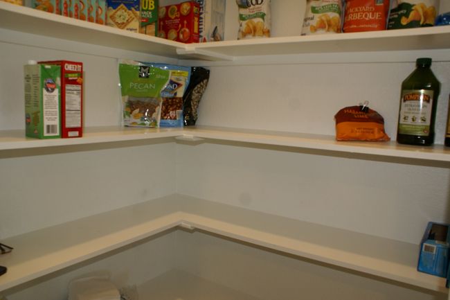 Large Pantry storage area | Image 12