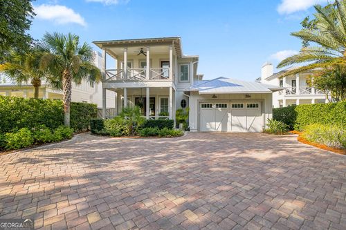 45 Glynn Oaks Ln, St. Simons Island, GA, 31522-4120 | Card Image