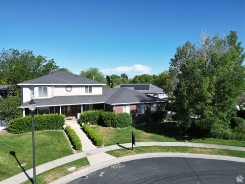 8298 S Arlington Ct, West Jordan, UT, 84088-8392 | Card Image