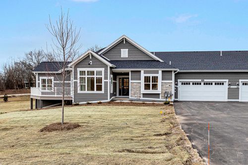 2950 N 186th St, Brookfield, WI, 53045-1100 | Card Image