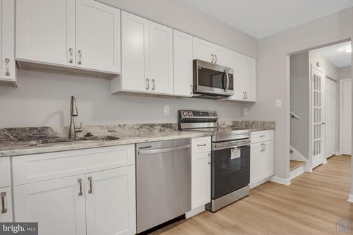 2308 Wagon Wheel Ct, FORT WASHINGTON, MD, 20744-2604 | Card Image