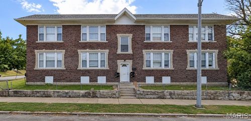 3424 Clara Ave, Saint Louis, MO, 63120-1619 | Card Image