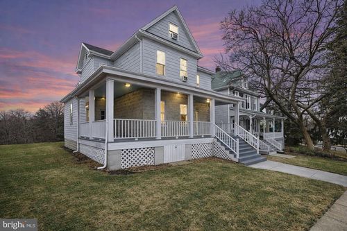 4014 33rd St, MOUNT RAINIER, MD, 20712-1905 | Card Image