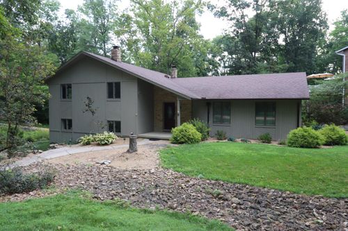 1134 County Line Rd, Batesville, IN, 47006-9010 | Card Image