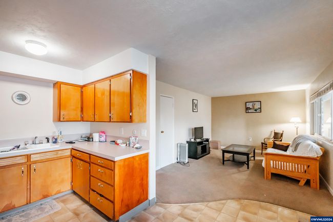 255 E 14 Th Ave, Home with 2 bedrooms, 0 bathrooms and null parking in Eugene OR | Image 11