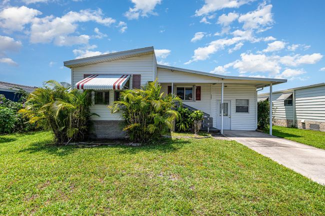 2390 Coconut Palm Drive Ne, House other with 2 bedrooms, 2 bathrooms and null parking in Palm Bay FL | Image 23