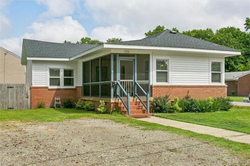 725 Old Buckroe Rd, Hampton, VA, 23663-1532 | Card Image
