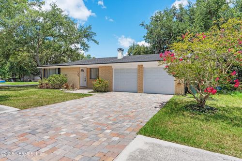 4035 Huntington Forest Blvd, JACKSONVILLE, FL, 32257-7564 | Card Image