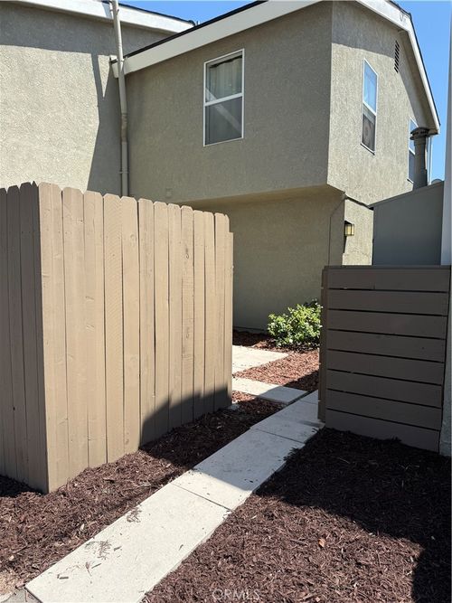 a-5496 Lime Avenue, Long Beach, CA, 90805 | Card Image