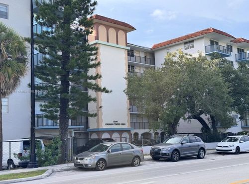 apt-607-12590 Ne 16th Ave, North Miami, FL, 33161-6057 | Card Image