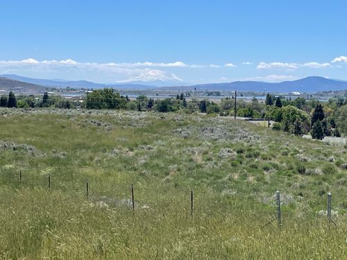 lot-300-0 Foothills Blvd, Klamath Falls, OR, 97603 | Card Image