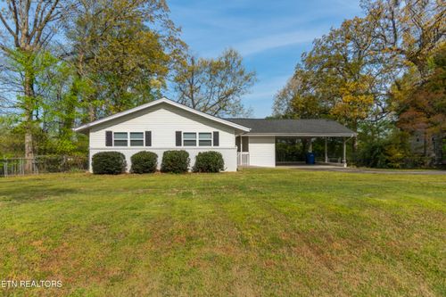 912 S Linden Dr, Alcoa, TN, 37701-1812 | Card Image