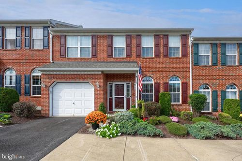2 Newlin Way, READING, PA, 19607-2435 | Card Image
