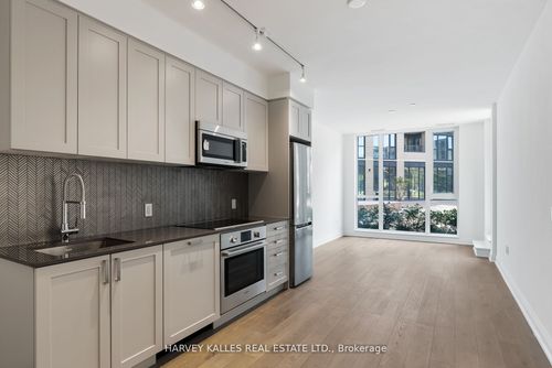 102-293 The Kingsway, Etobicoke, ON, M9A0E8 | Card Image