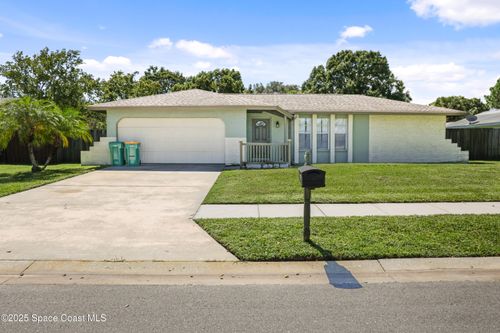 611 Cornell Ave, Melbourne, FL, 32901-7707 | Card Image