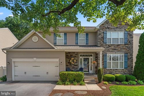 118 Sylvan Ave, Millersville, MD, 21108-1802 | Card Image