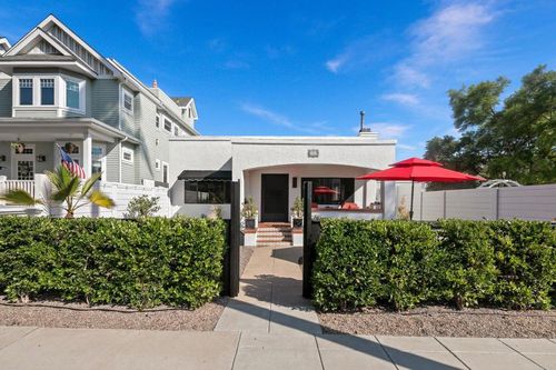 853 C Ave, Coronado, CA, 92118-1979 | Card Image