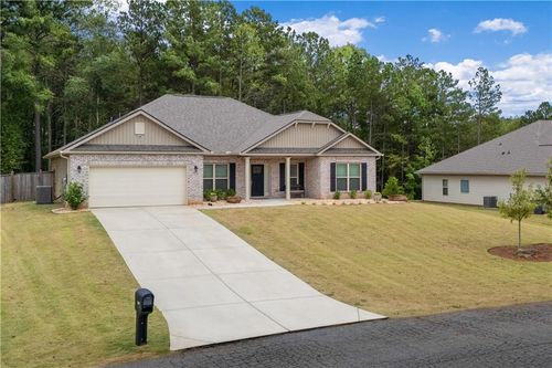 320 Bonnie Sue Dr, Villa Rica, GA, 30180-5557 | Card Image