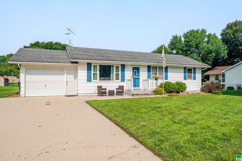 507 7th Ave Se, Le Mars, IA, 51031-2109 | Card Image