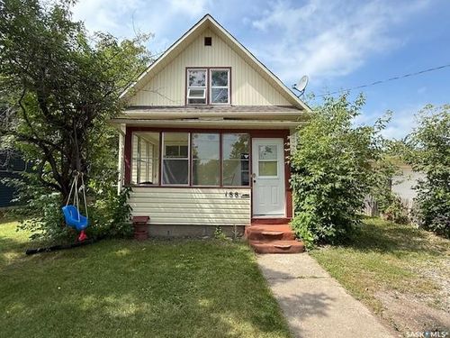 188 5th Ave N, Yorkton, SK, S3N0Z6 | Card Image