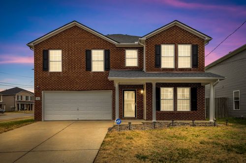701 Bridgedale Ct, Nashville, TN, 37207-2724 | Card Image