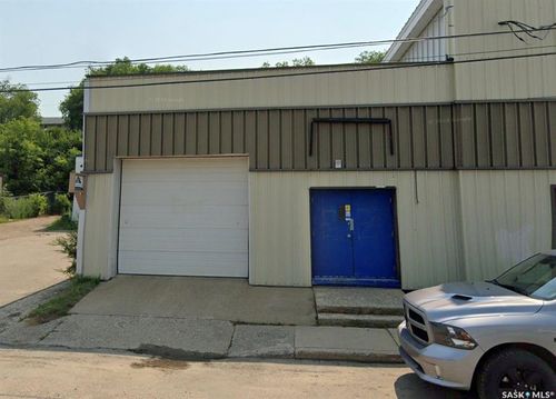 25C 17th St E, Prince Albert, SK, S6V1G6 | Card Image