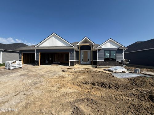 9830 Featherwood Ln, Sylvania, OH, 43560-8530 | Card Image