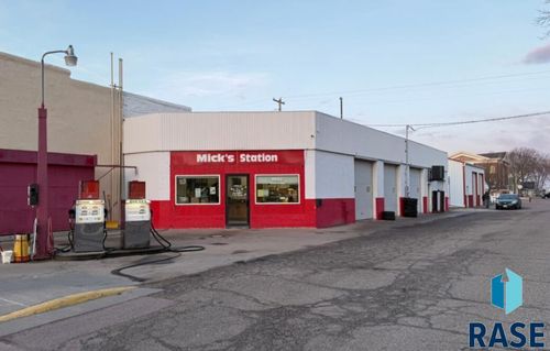 121 N Main St Street, Viborg, SD, 57070 | Card Image