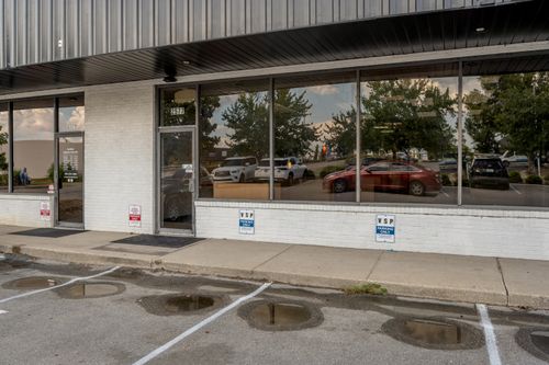 2577 Regency Rd, Lexington, KY, 40503-2920 | Card Image