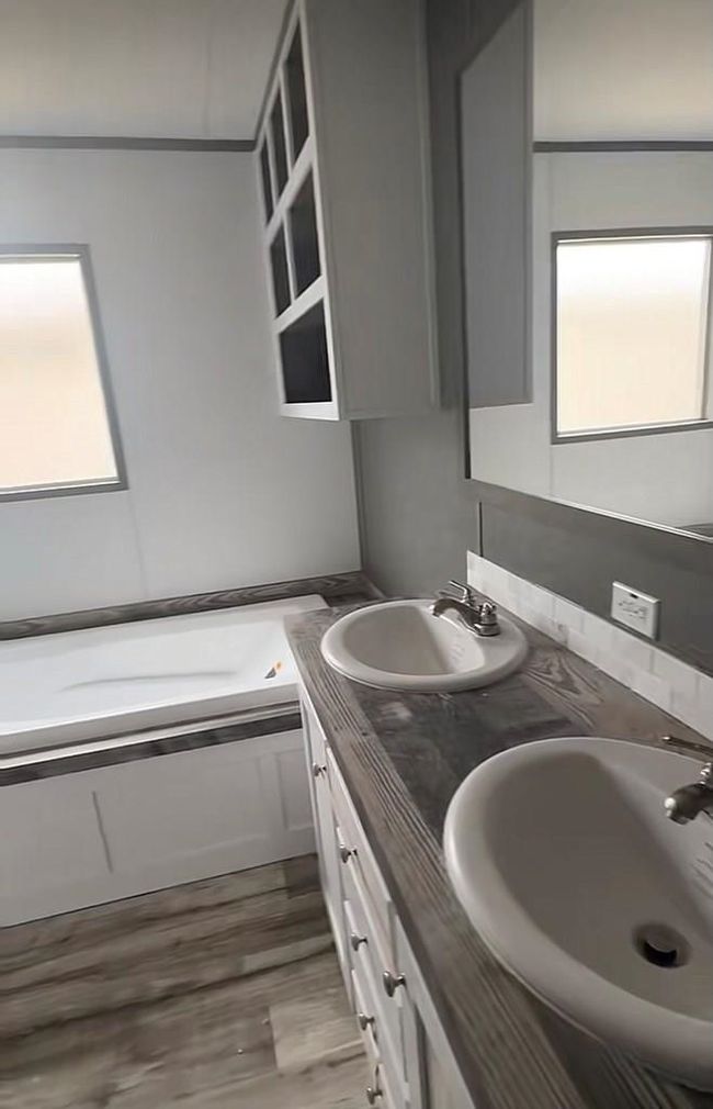 2416 State Highway 87 N, House other with 3 bedrooms, 2 bathrooms and null parking in Newton TX | Image 17