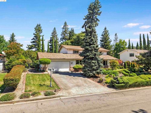 360 Via Palo Linda, Fairfield, CA, 94534 | Card Image
