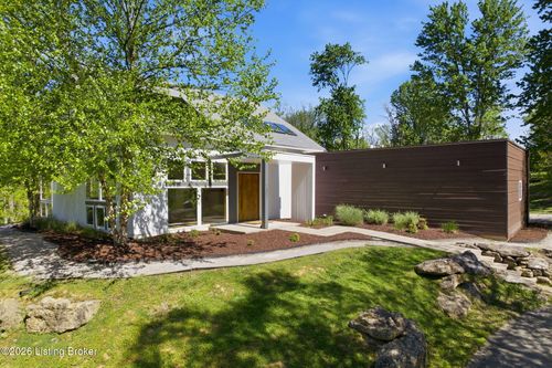 1301 S Buckeye Ln, Goshen, KY, 40026-9704 | Card Image