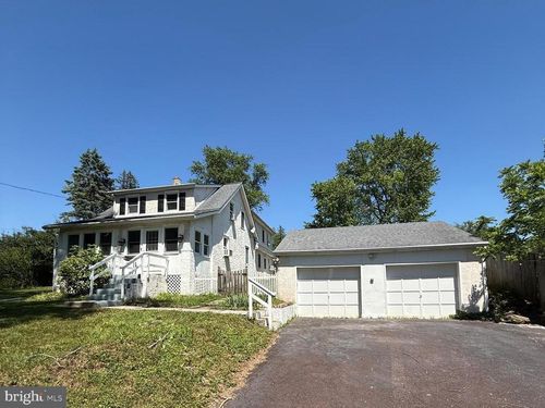 316 River Rd, COLLEGEVILLE, PA, 19426-3026 | Card Image