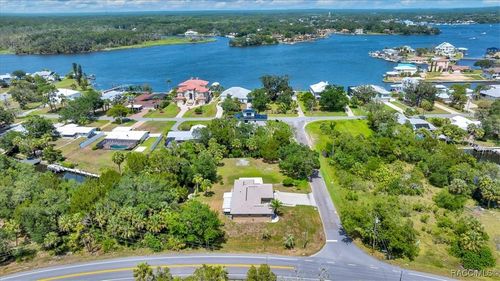 10741 W Pinebark Ln, Crystal River, FL, 34429-5214 | Card Image