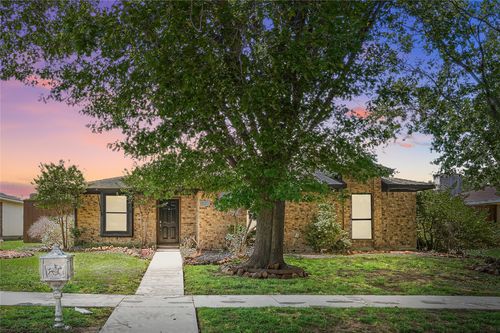 1714 Canterbury Ln, Lewisville, TX, 75067-3245 | Card Image