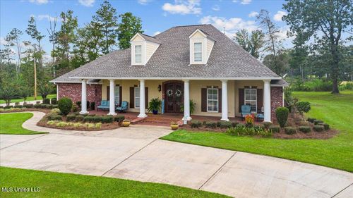 132 Ferguson Rd, Newhebron, MS, 39140-3949 | Card Image